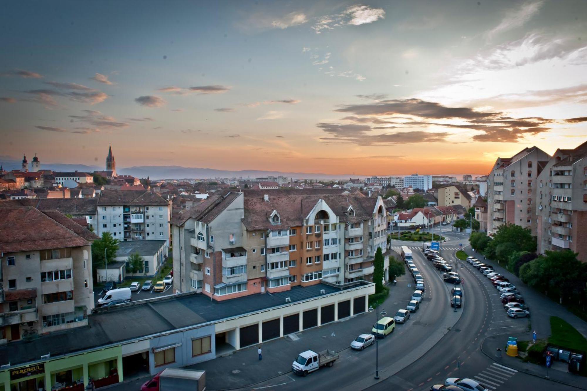 Sibiu Lotus Apartments Oda fotoğraf